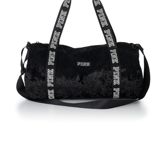 victoria secret free duffle bag with $75 purchase